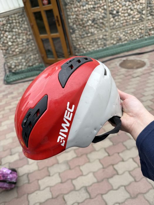 Продам шлем для лыжи