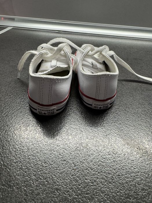 Детски кожени кецове Converse