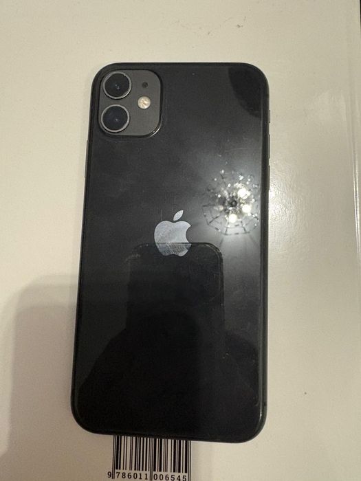 Продам айфон 11 128 гб