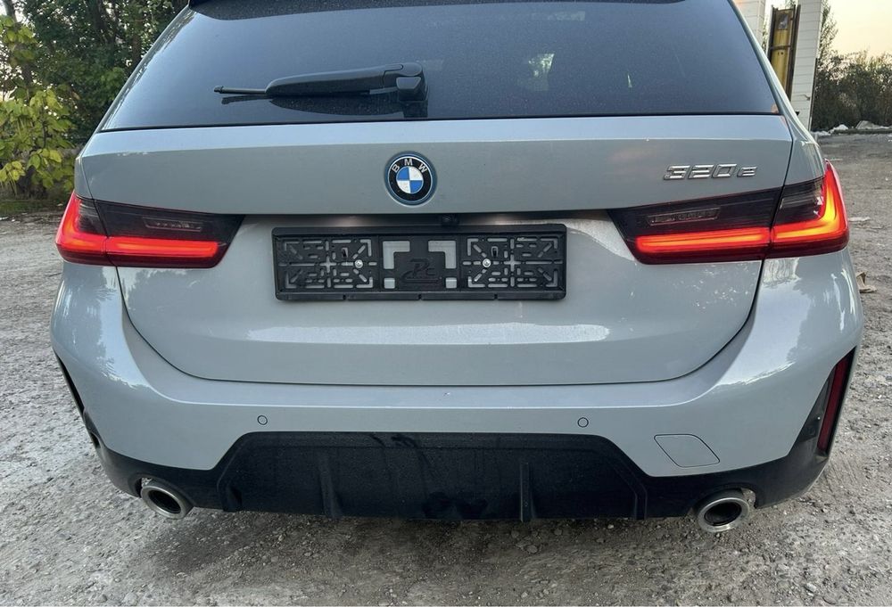 Pachet M BMW g20 g21 Bara fata / spate / praguri / seria 3 facelift