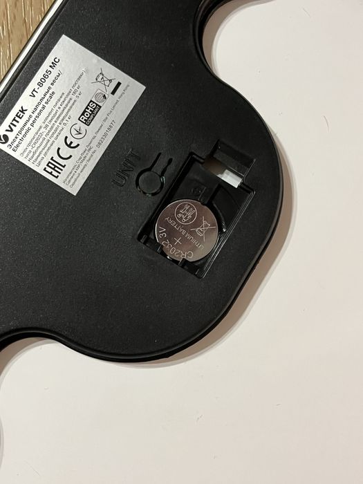 Весы напольные vitek