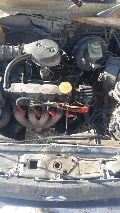 Продам опель вектра 1.6 моно