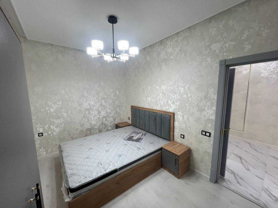 Продаётся люкс 2-комнатная новостройка с лифтом 5-этаж Вокзал УзГазоил