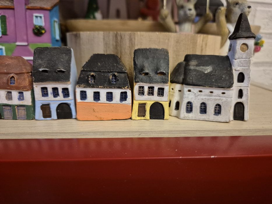 Casute din lut zona Transilvania- 6 buc