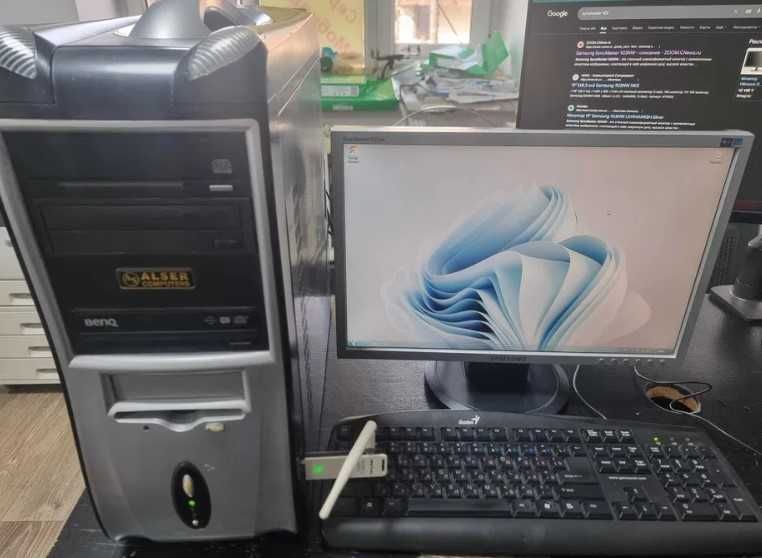 Комплект/ i3-12100/ RAM 8Gb/ UHD-730 2Gb/ SSD-256/ HP-20"/ WiFi