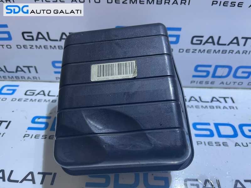 Rezonator Admisie Aer BMW Seria 5 F10 F11 2.0 D N47 2010 - 2016 Cod 8512249 851201402[S0327]