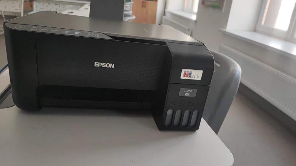 Продаётся цветной принтер Epson L3250