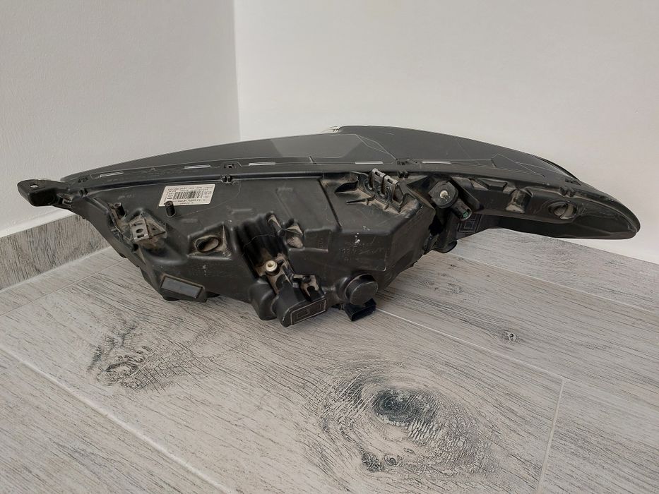 Far dreapta ford mondeo 5 mk5 full led ford dynamic led original