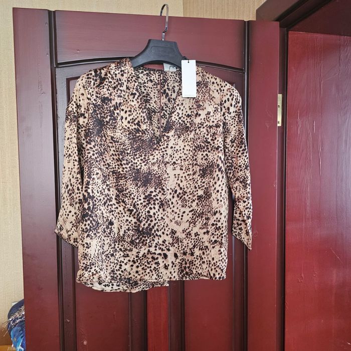 Распродажа новой одежды