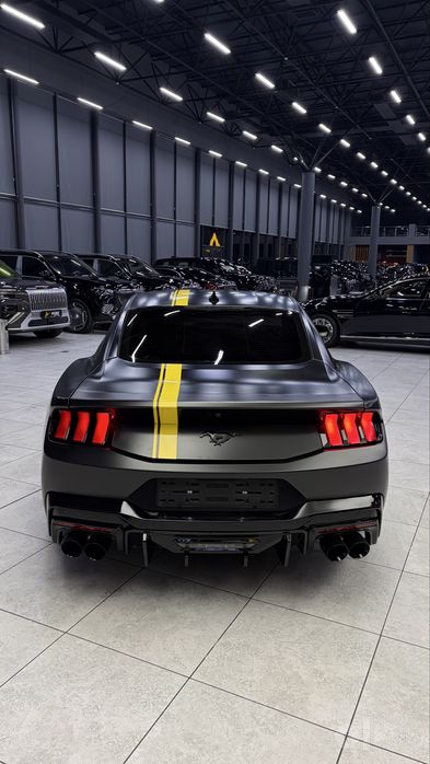 Продается Ford Mustang 2.3 eco boost 2024