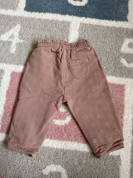 Pantaloni fetite marimea 74 Zara (6-9 luni)
