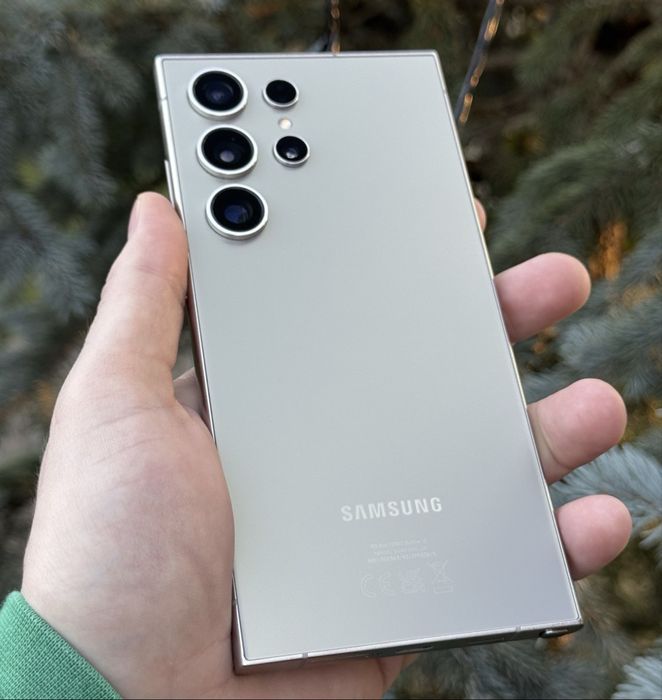 Samsung S 24 Ultra cu 98% Bateria