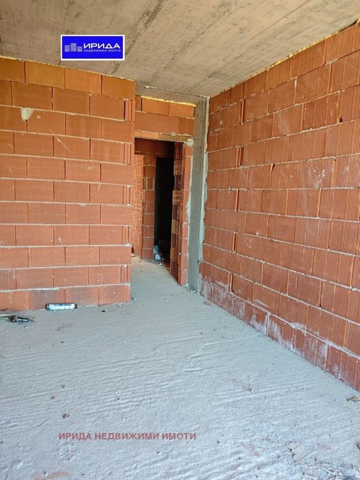 Продава се Тристаен апартамент в София, Банишора - 135 кв.м за 2503 €/кв.м - Снимка #2