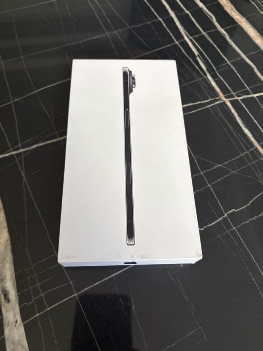 Iphone 17 air Sigilat