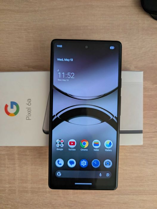Google Pixel 6a - se vinde cu cutie si husa