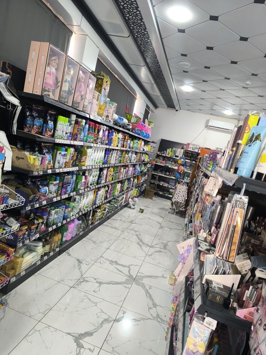 Tayyor biznes magazin sotiladi naxtga