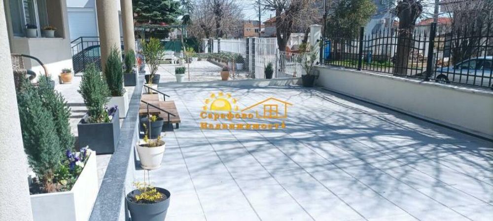 Дава се под наем Къща в Бургас, Сарафово - 120 кв.м за 1396.38 € - Снимка #2