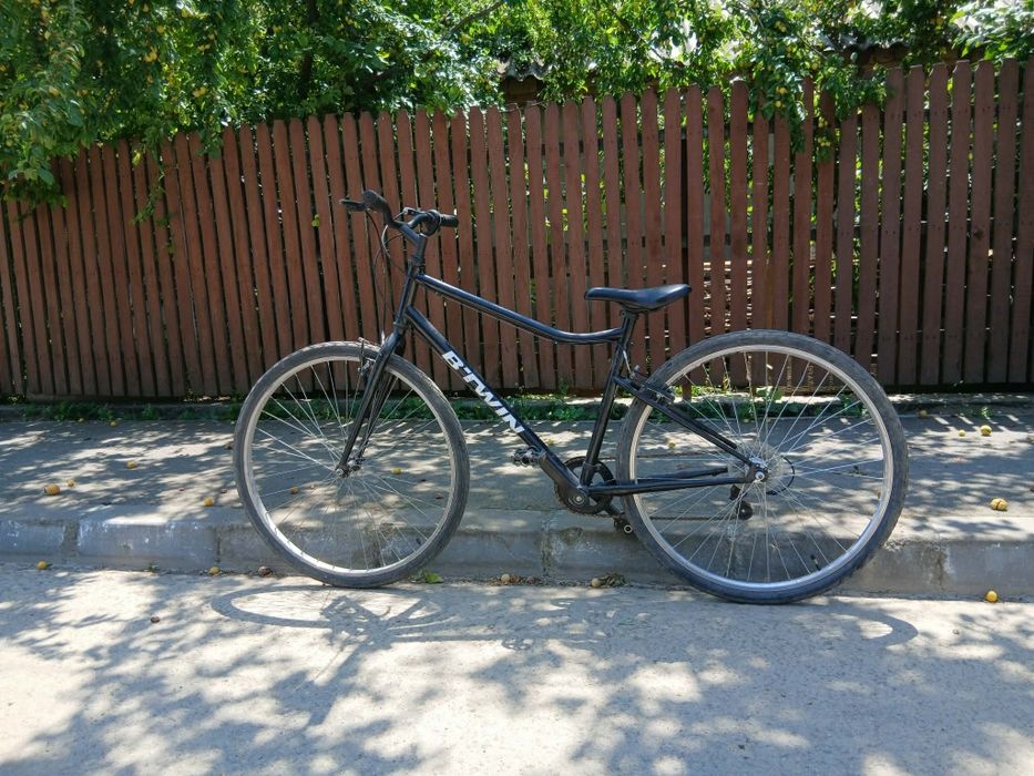Vand bicicleta in stare buna