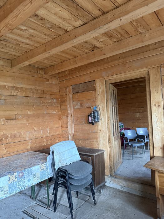 Cabana la lacul Doua Veverite Lapusel