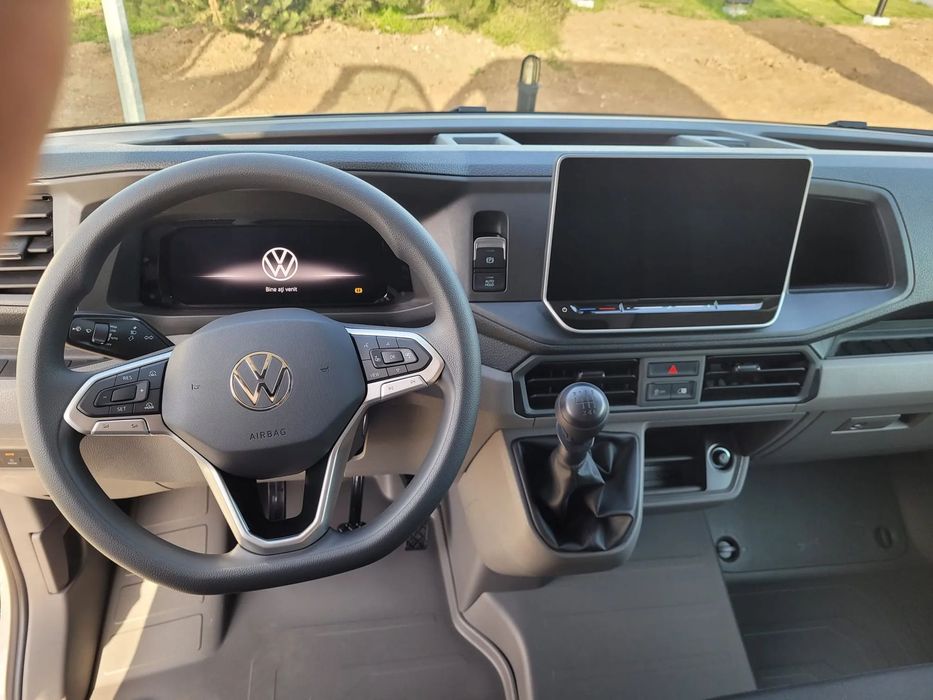 Volkswagen Crafter 35 Superlung 140CP modelul nou cu tableta Crafter 3,5 Tone Superlung 140CP modelul nou cu tableta