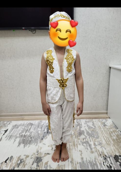 Продам национальный костюм