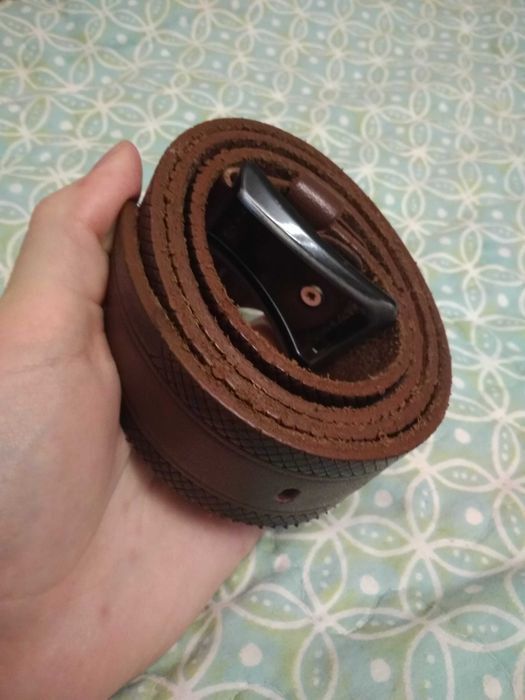 Продам мужские ремни