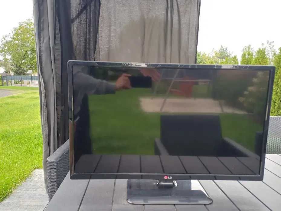 TV - Monitor LED LG 73 cm - garantie + suport perete