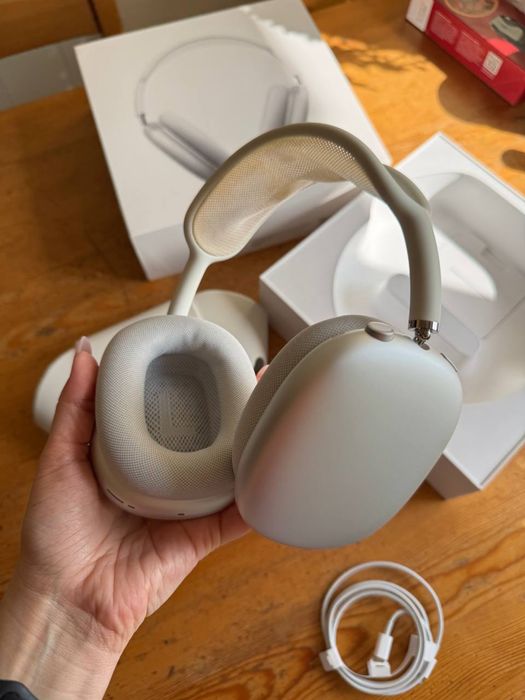 AirPods Max (1-го поколения) + бонус Audio Jack