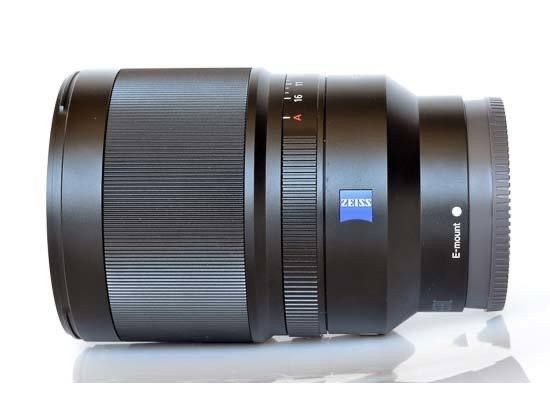 Sony 35mm Zeiss f1.4 + Nisi vND