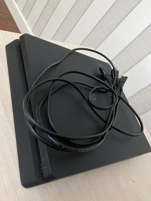 PS4 версия Slim 1TB