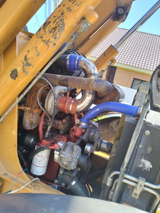 Продам экскаватор погрузчик кейс 695