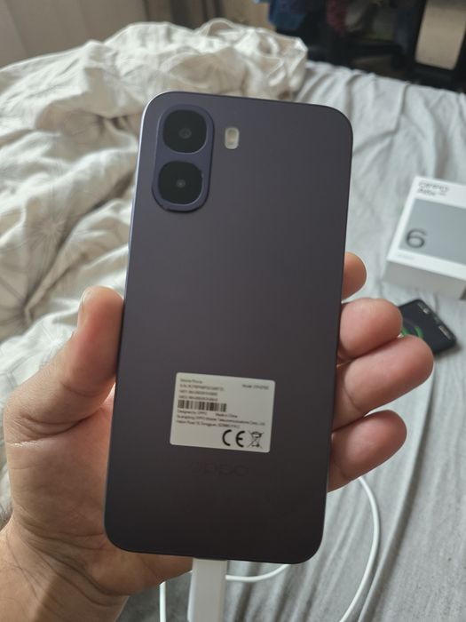 OPPO A6x 5G 4gbram 128гб вградена