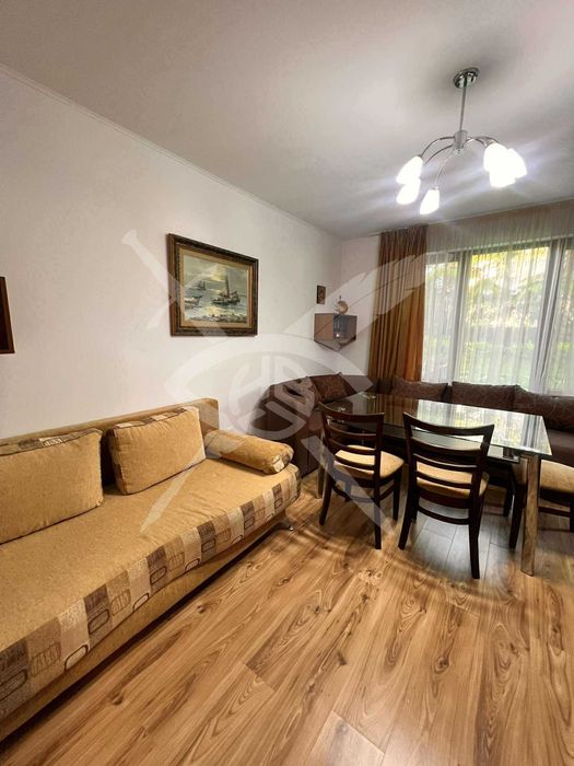 Дава се под наем Двустаен апартамент в к.к. Св.Св. Константин и Елена - 56 кв.м за 600 € - Снимка #2