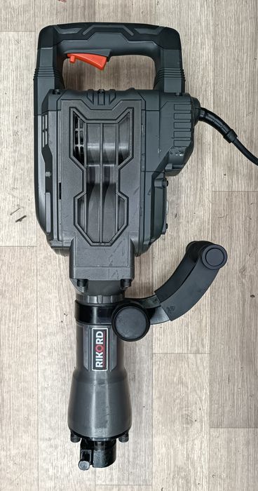 Отбойник 18кг. Отбойни молоток перфоратор перефаратор  дрель балгарка