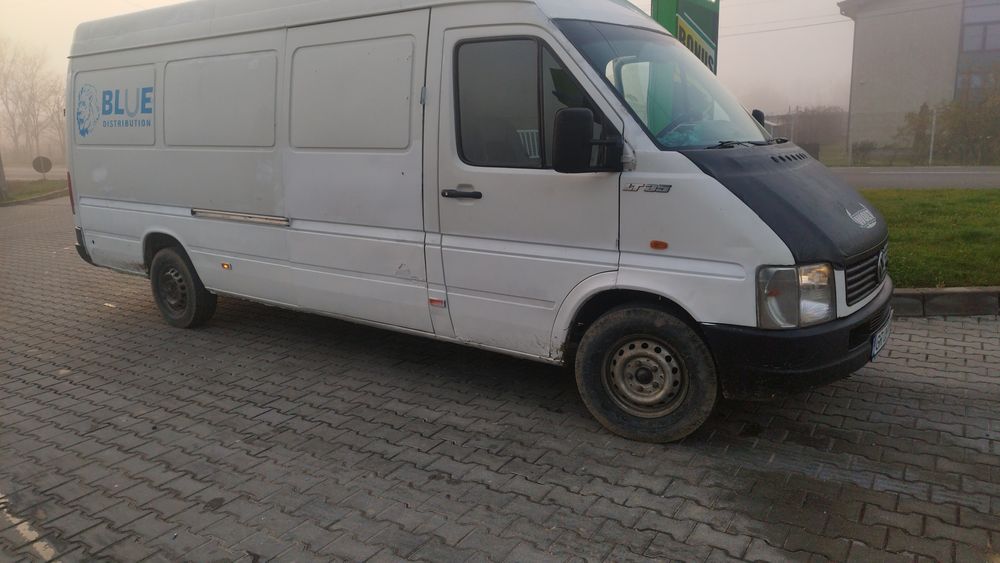 Vând Volkswagen LT 35 motor 2.8 Man 158 de cai mașina merge perfect