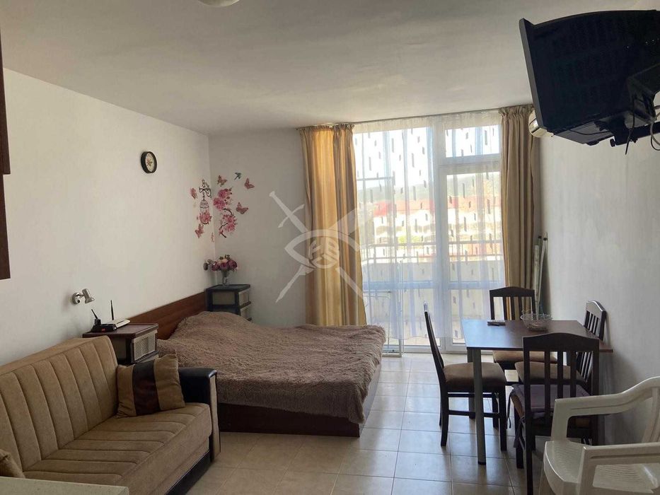 Продава се Едностаен апартамент в к.к. Слънчев бряг - 40 кв.м за 1163 €/кв.м - Снимка #3