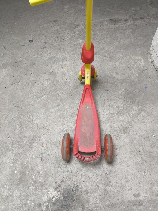 Продам самокат б/у