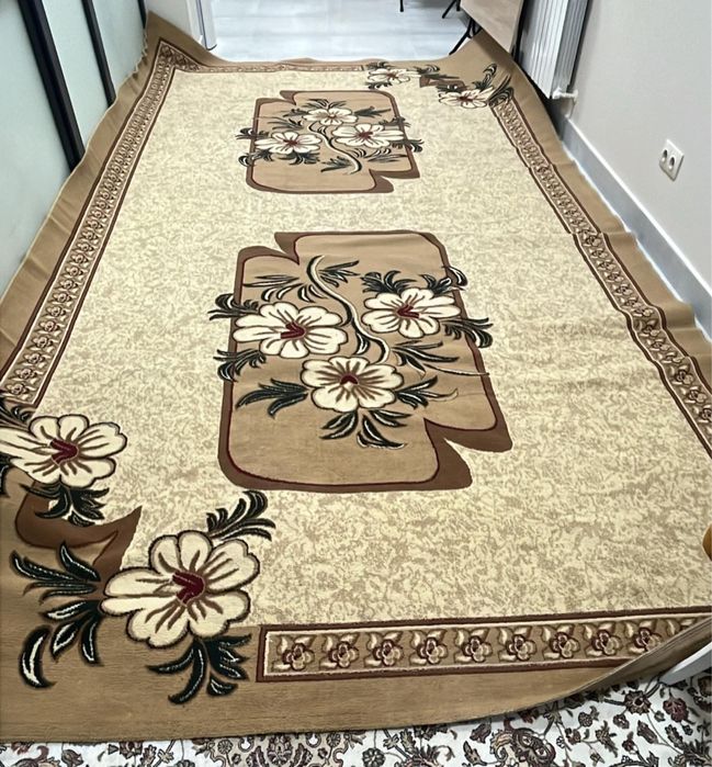 Продам ковер большой