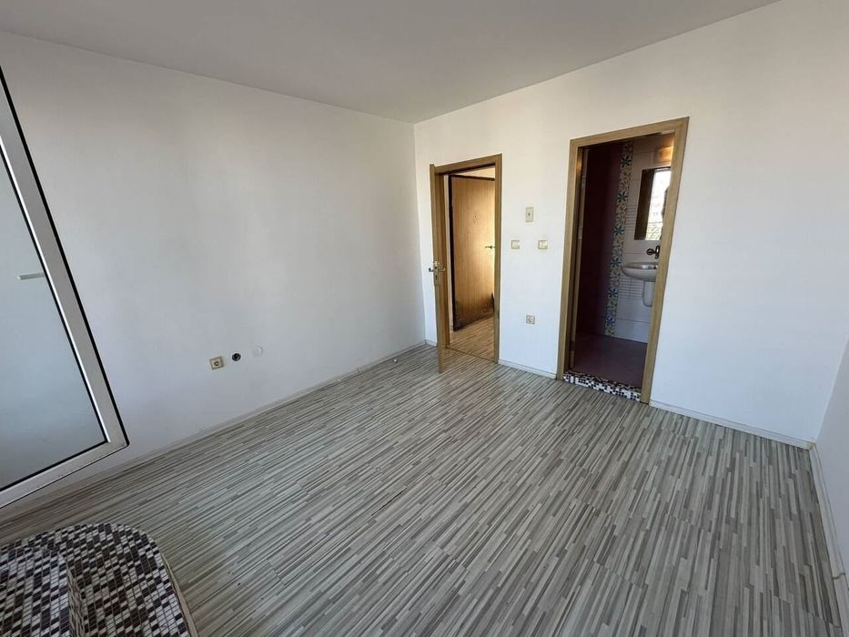 Дава се под наем Двустаен апартамент в Бургас, Славейков - 50 кв.м за 328.95 € - Снимка #7