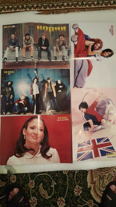 Плакаты певцы актеры цена за все