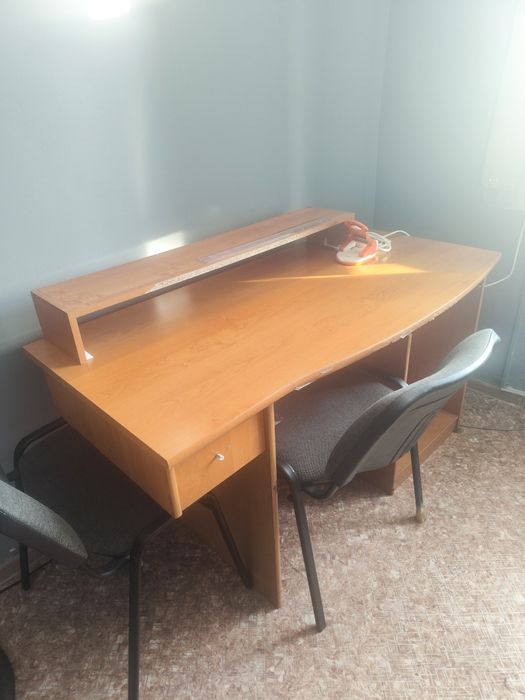 Стол письменный бесплатно