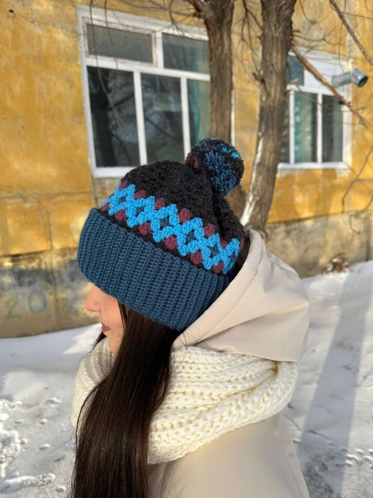 Продам шапочки Handmade