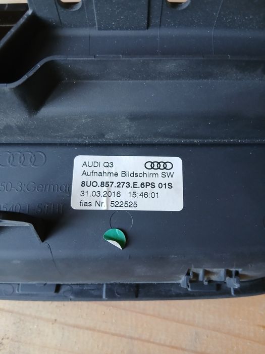 Display/Navigatie Audi Q3 8U, 8Ub, 8Ug 2011 - 2018 Cu Defect