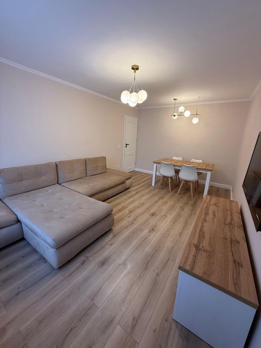 Închiriez apartament 2 camere Oradea