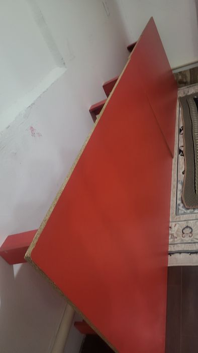 Шай стол сатылады.