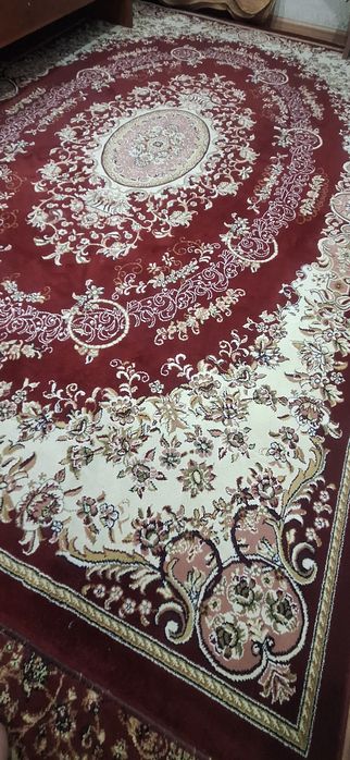Продам ковёр 2/3
