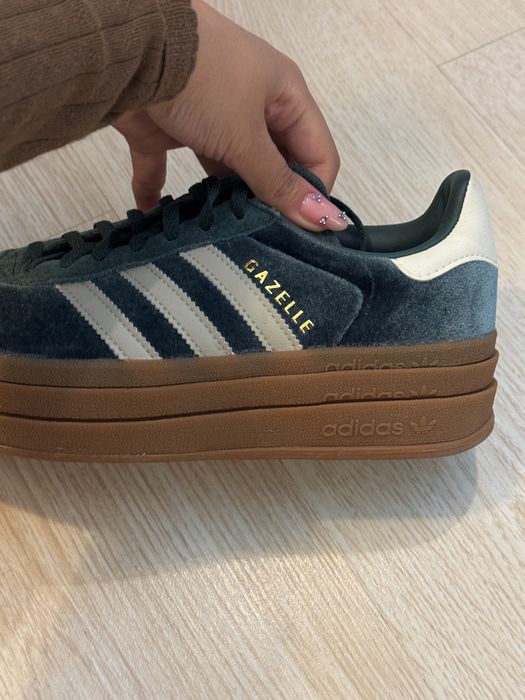 оригинал Adidas Gazelle новый 37 разм