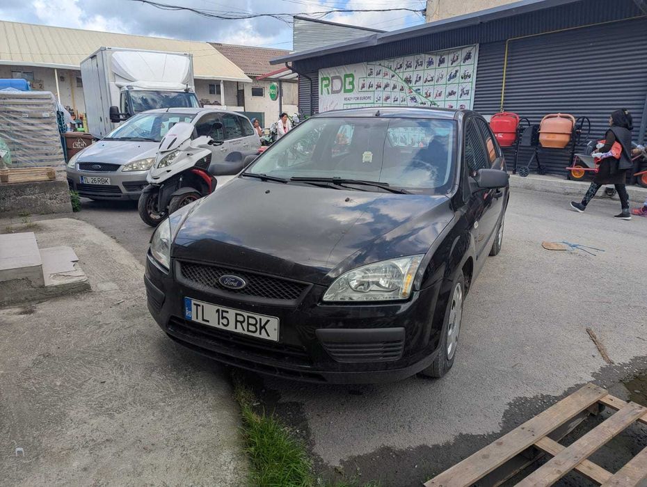Vand schimb cu duba mare ford focus, 2005, diesel