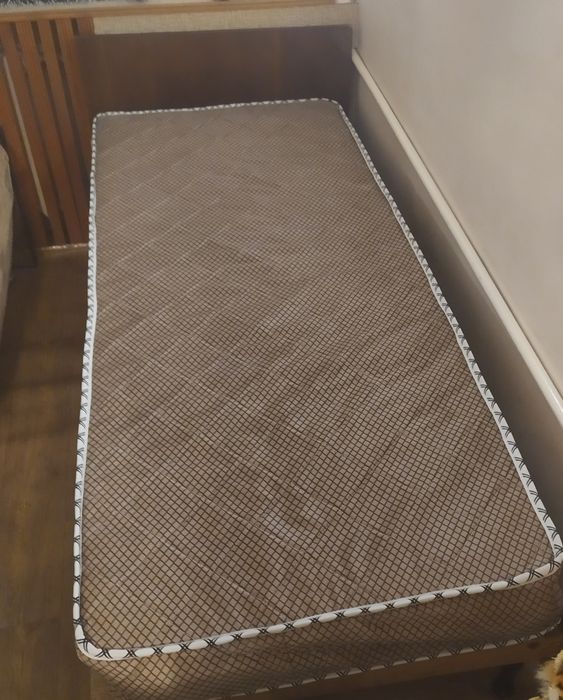 Продается деревянная кровать