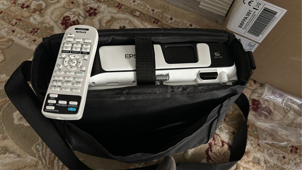 Продам проектор Epson EB-S41